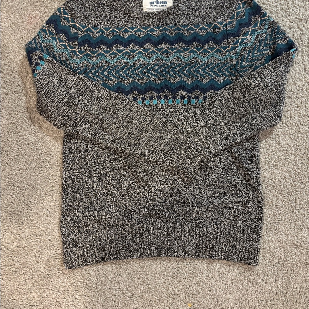 Urban Pipeline Gray and Teal Patterned Crewneck Sweater